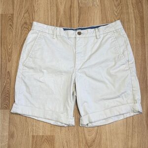 Chaps mens short 32 waist 9 inseam